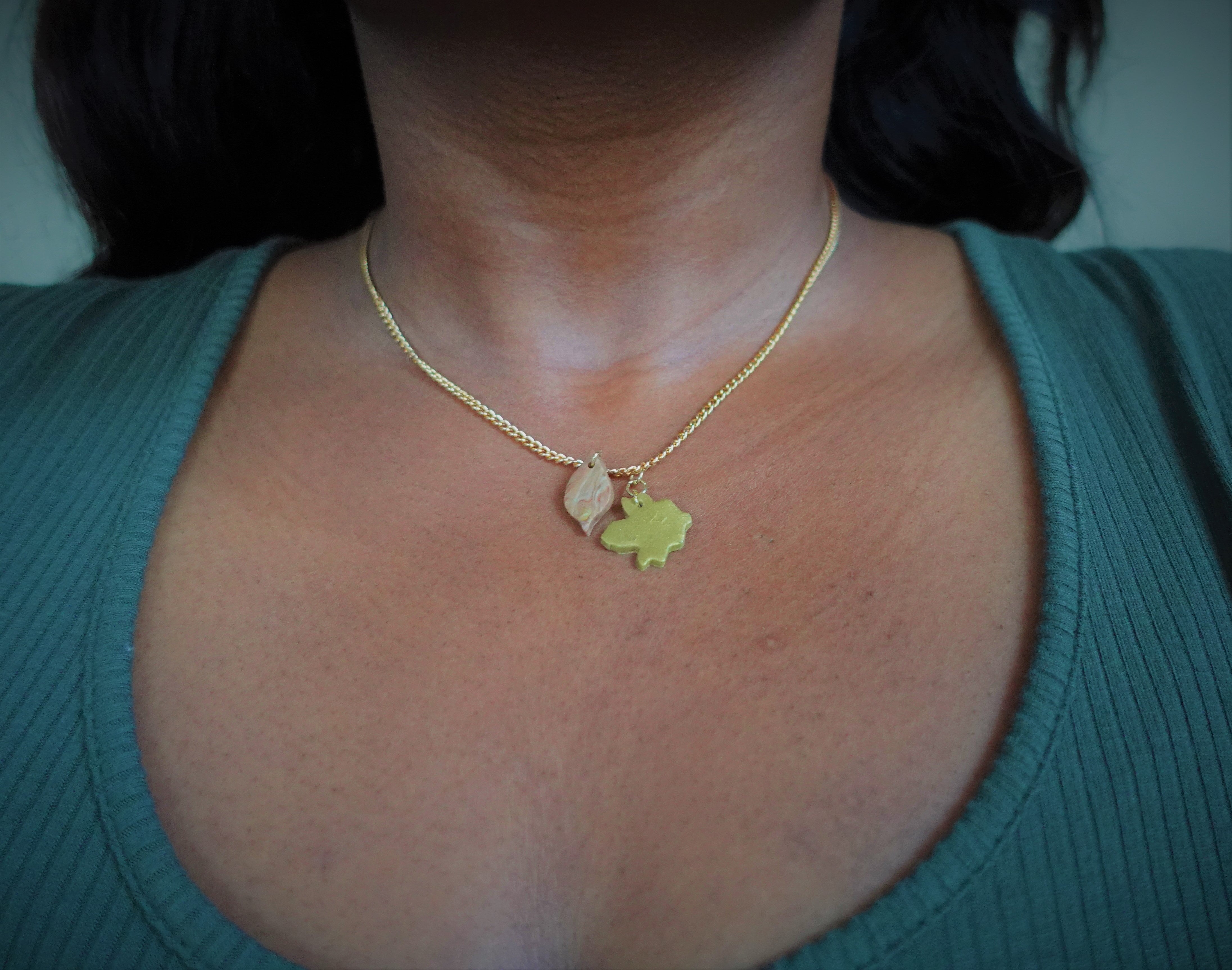 Fall Leaf Pendant, Autumn Leaf Necklace, Men's Necklace, Women's Necklace,  Nature Leaf Necklace, Seasonal Jewelry