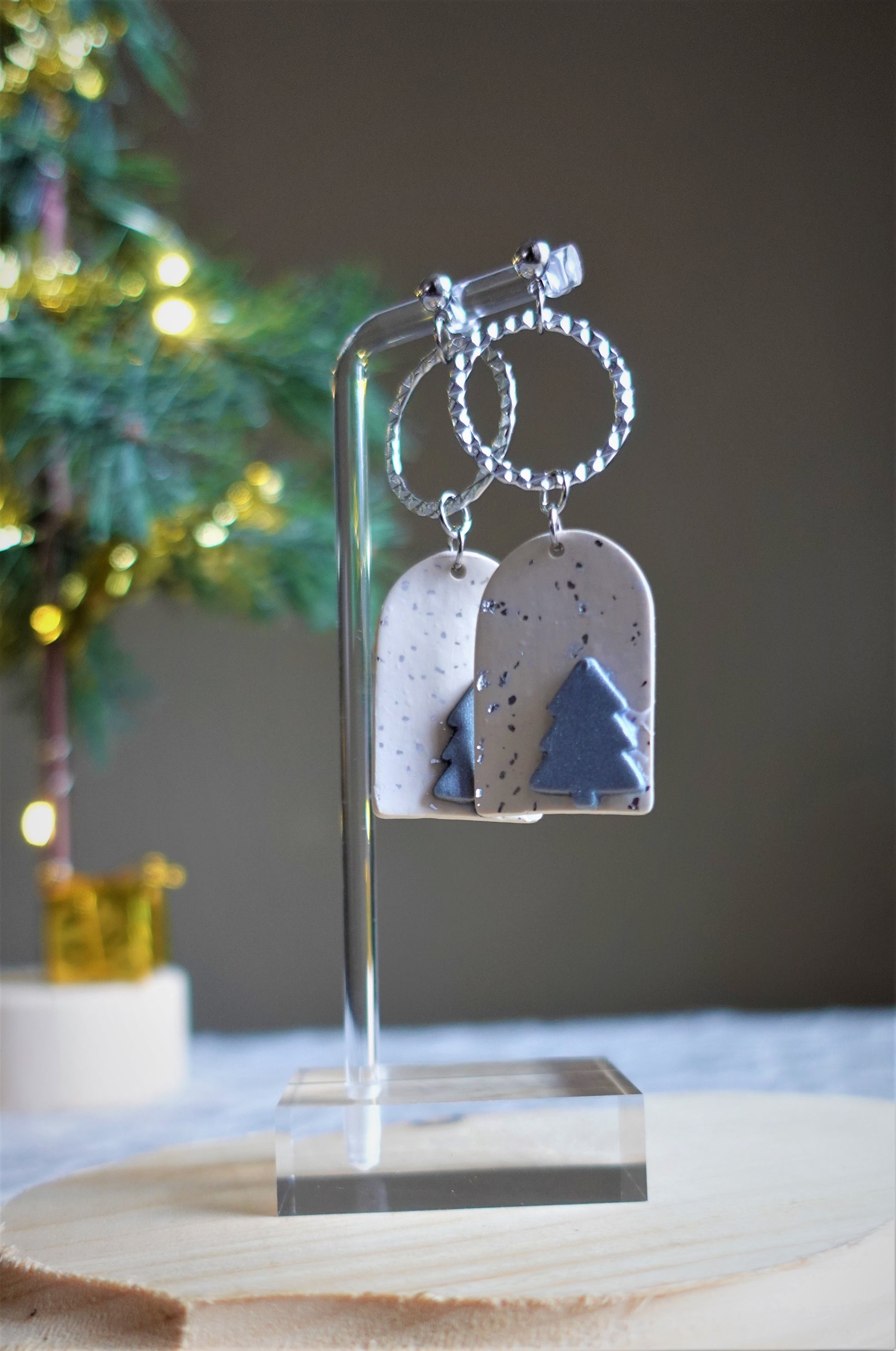 beige earrings with silver glitter, silver christmas tree and silver components